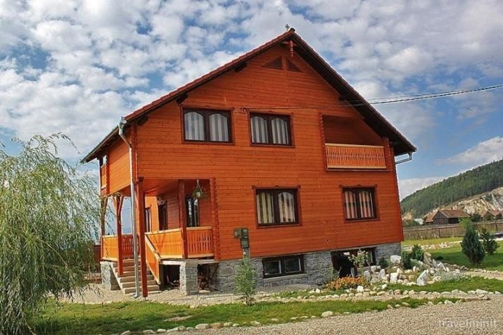 Гостевой дом Zárug Vendégház Lăzarea-6